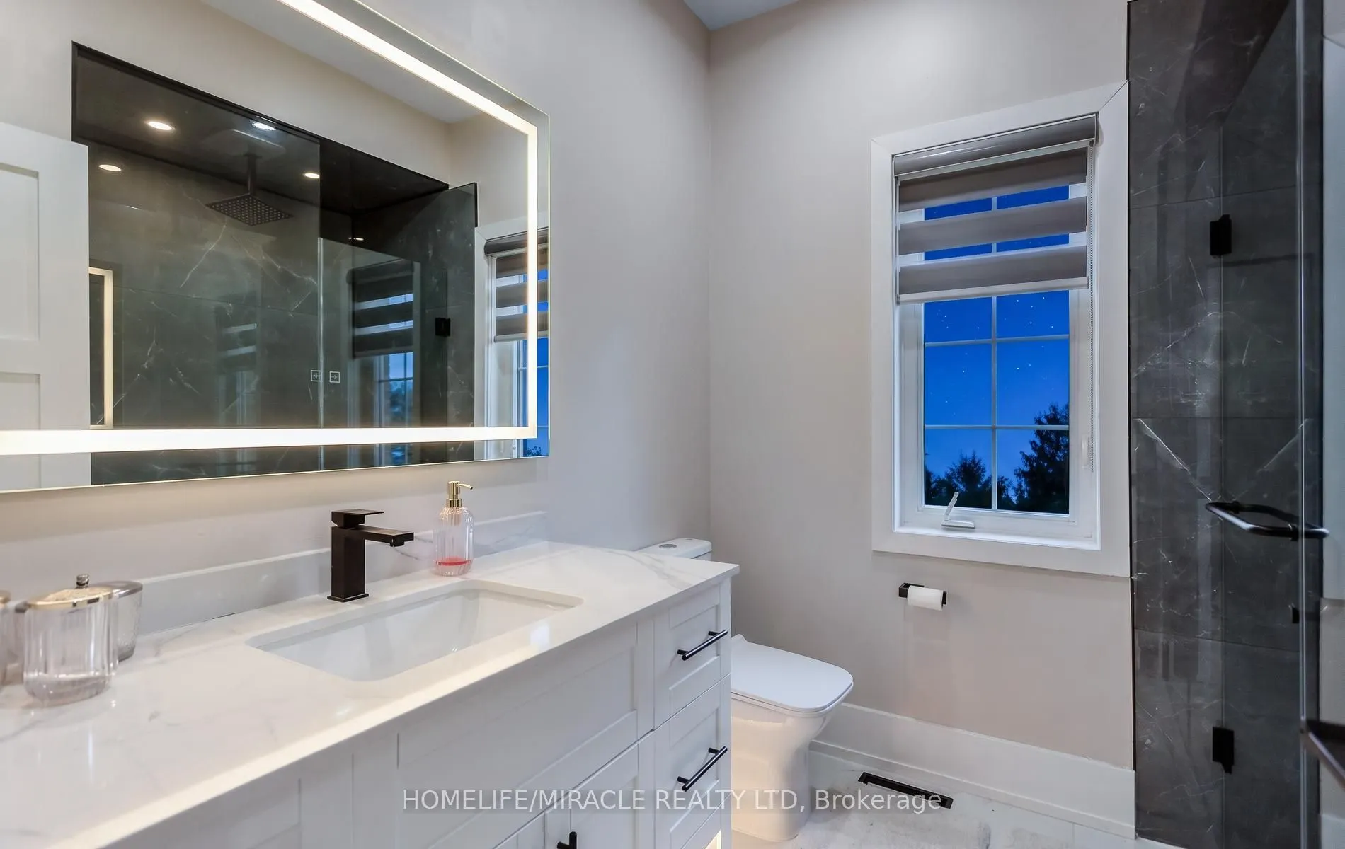 11045 Inglis Drive