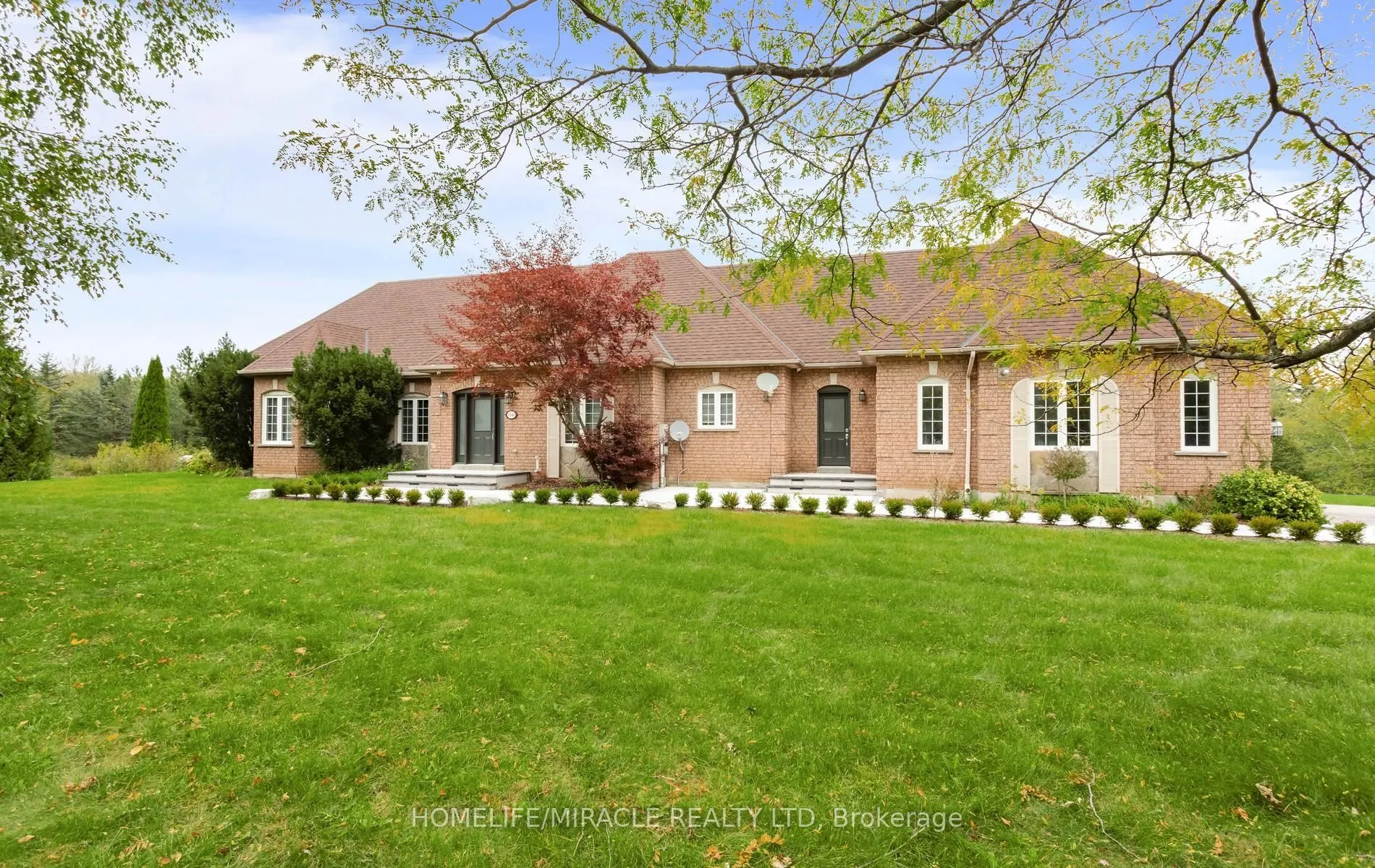 11045 Inglis Drive