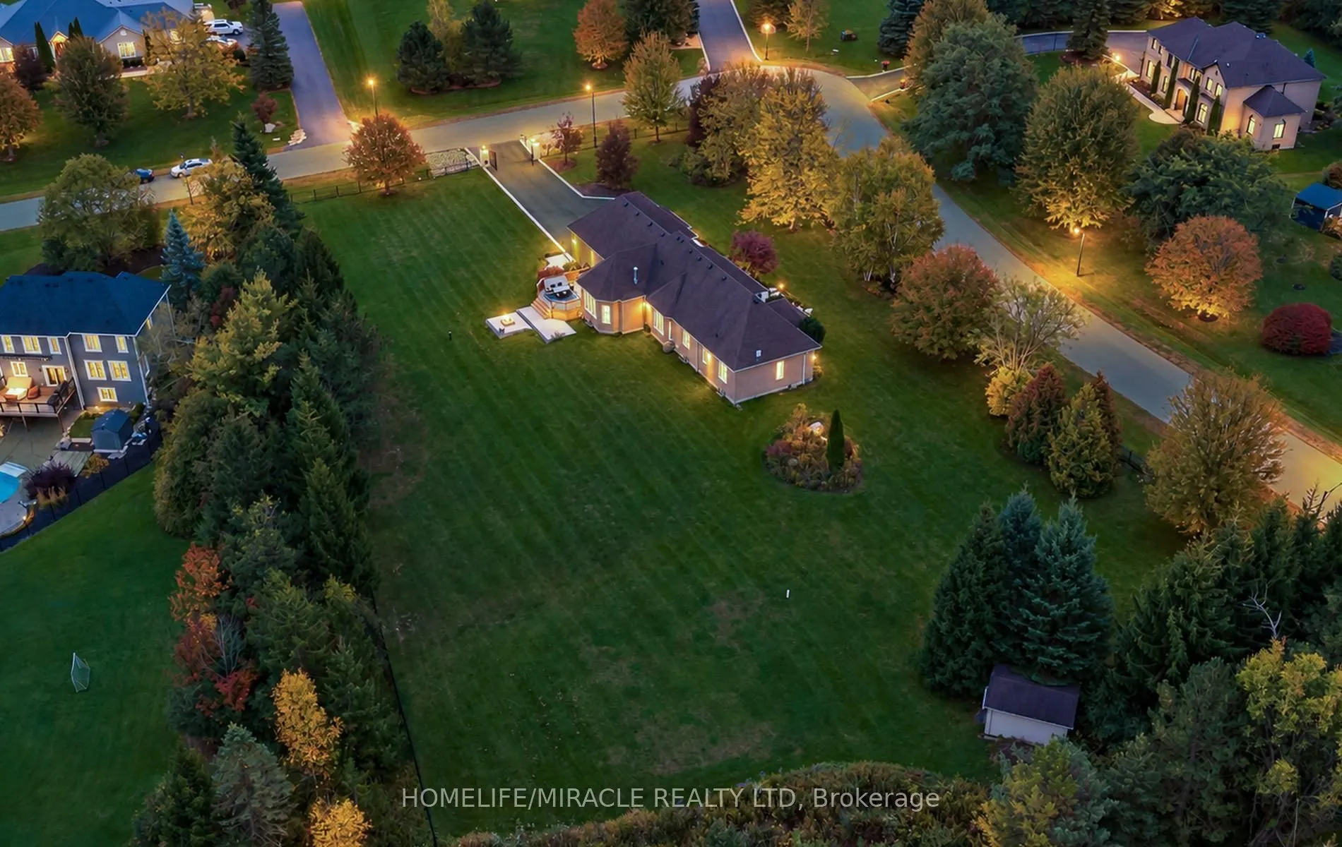 11045 Inglis Drive