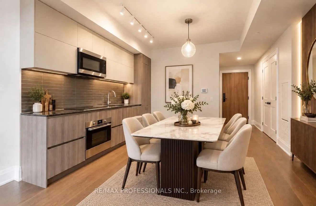 21 Park Street E #816