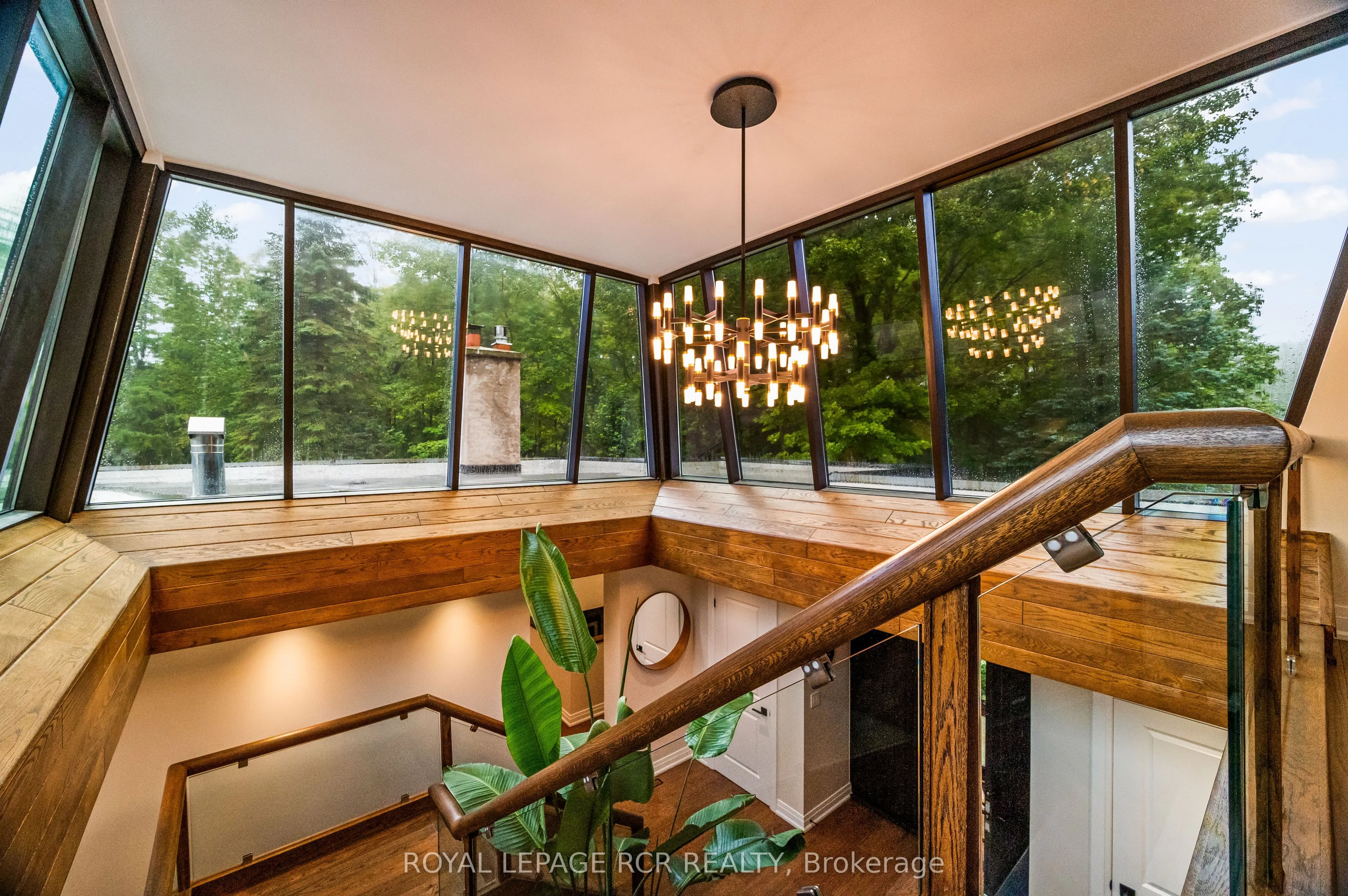 3285 Beech Grove Side Road