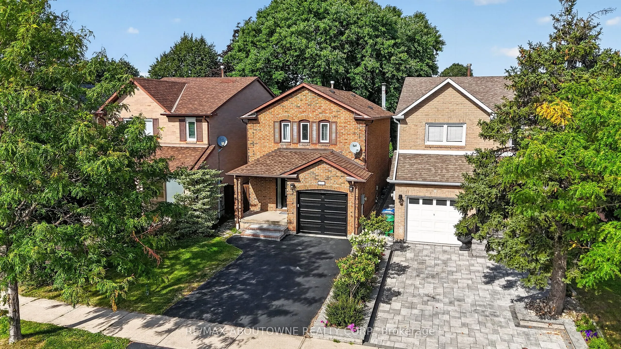 4353 Sawmill Valley Drive