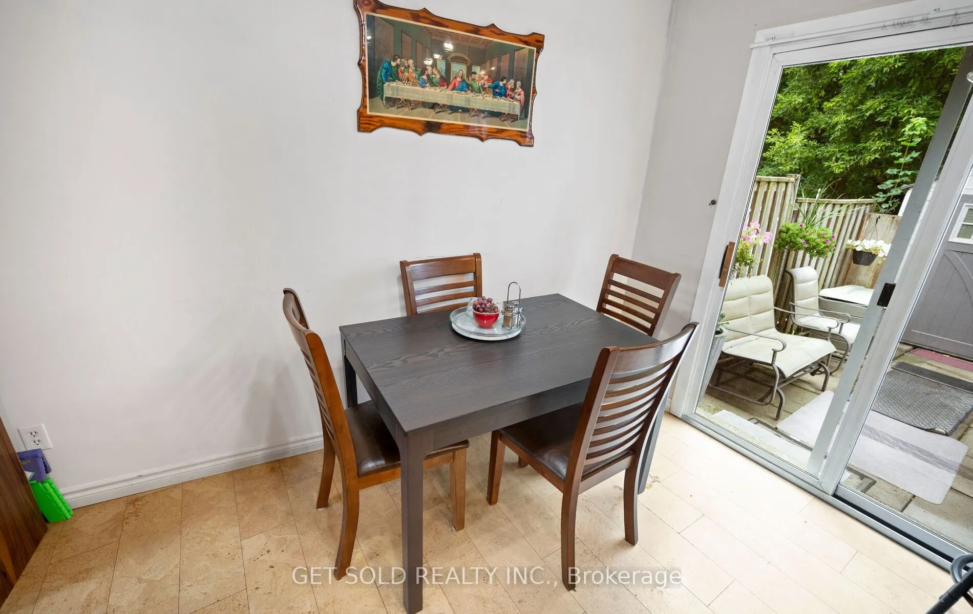 5 Kingham Road #5