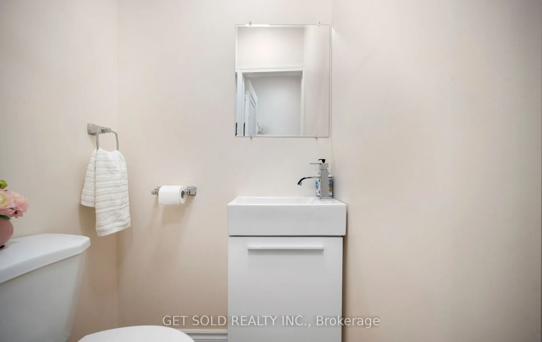 5 Kingham Road #5