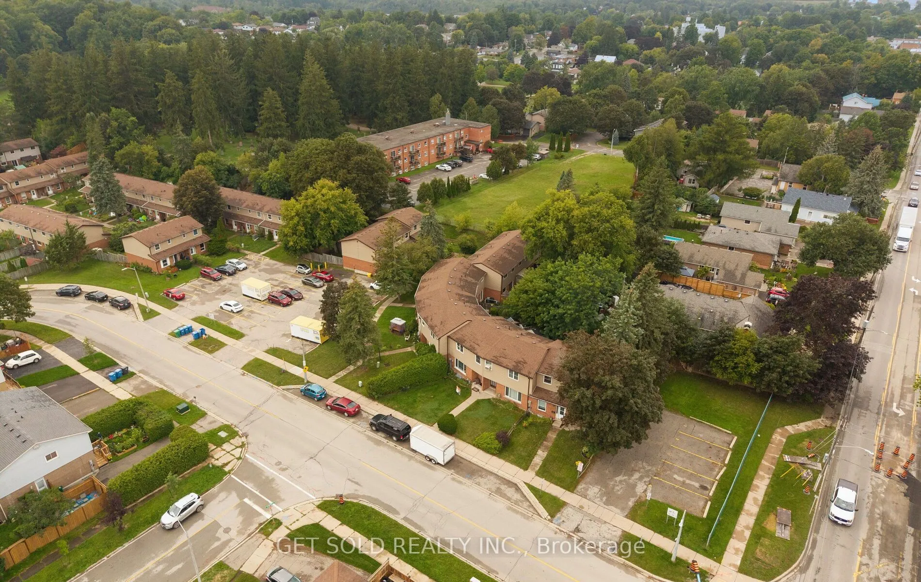 5 Kingham Road #5