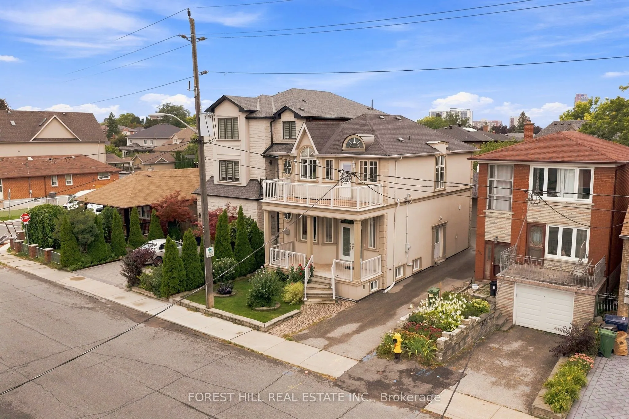 1006 Briar Hill Avenue