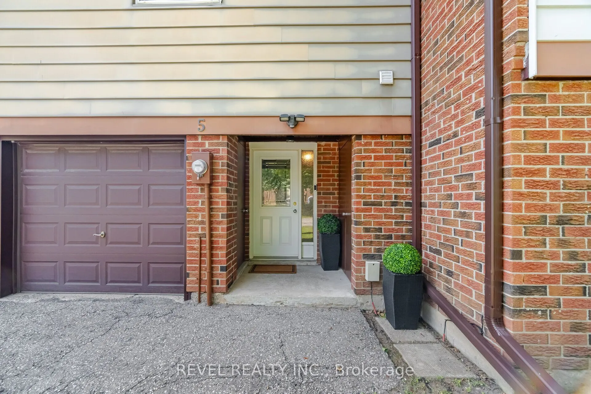 650 Childs Drive #5