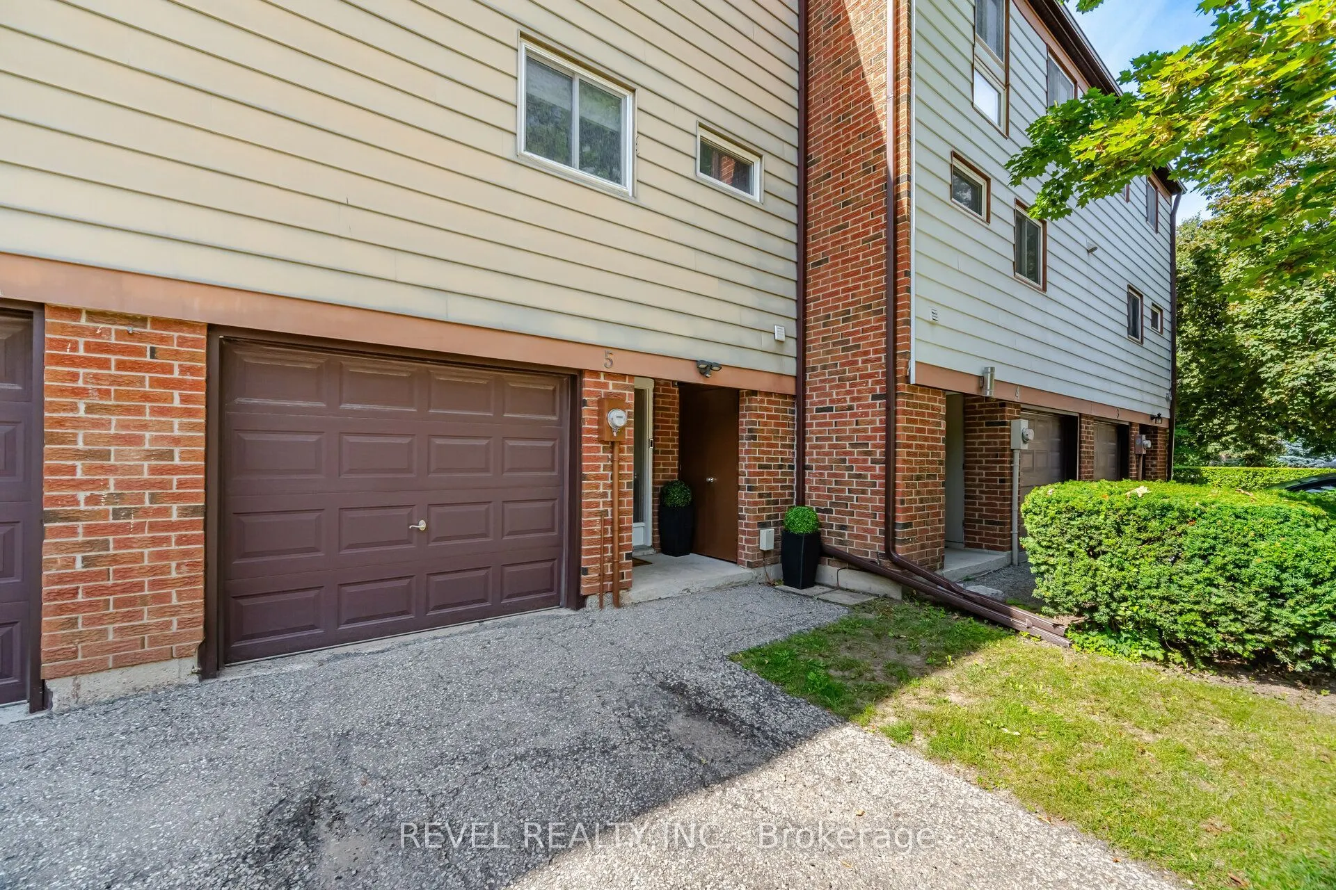 650 Childs Drive #5