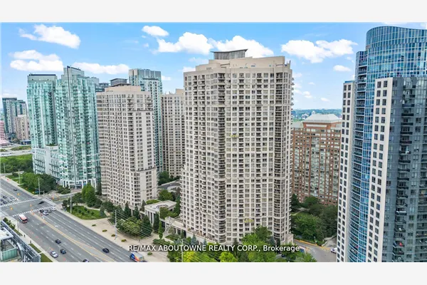 310 Burnhamthorpe Road W