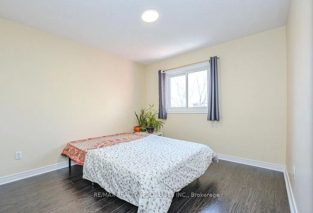 6828 Gracefield Drive #Upper