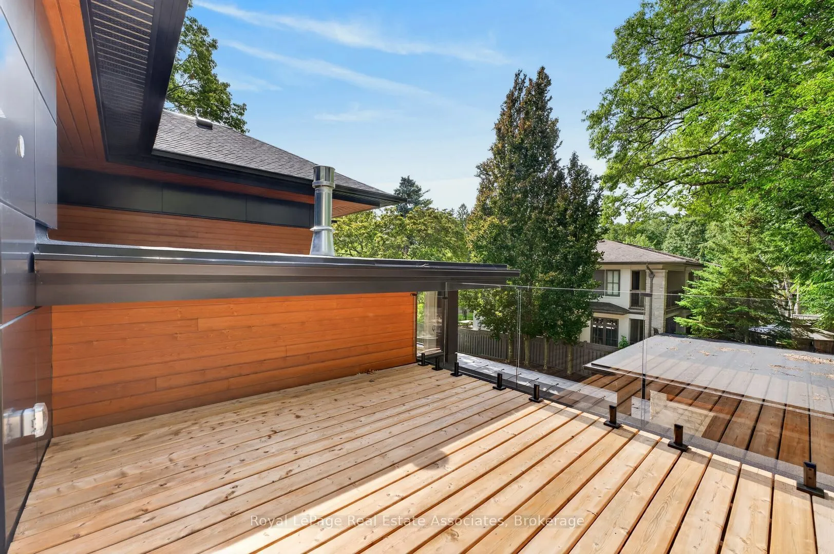 1270 Birchview Drive