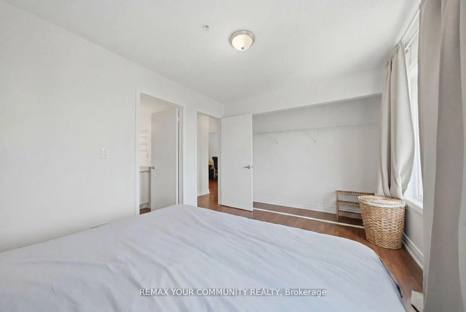 35 Richgrove Drive ##204
