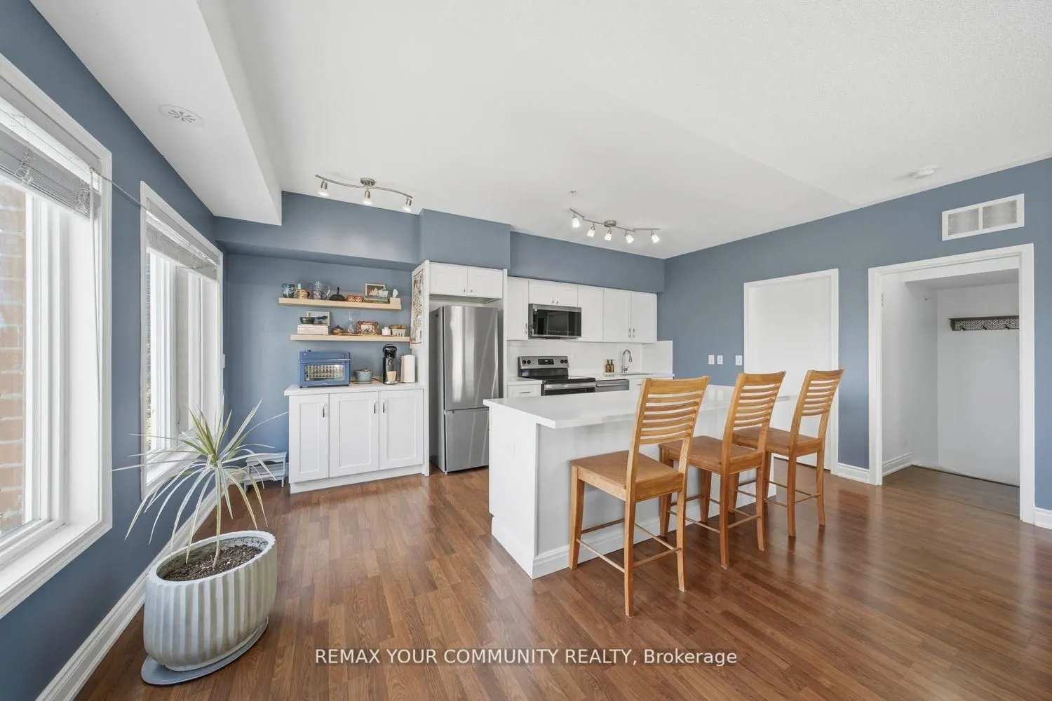 35 Richgrove Drive ##204