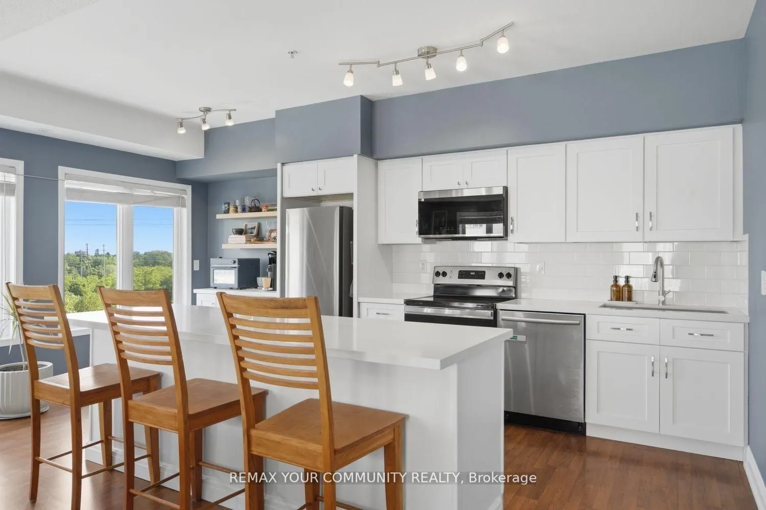 35 Richgrove Drive ##204