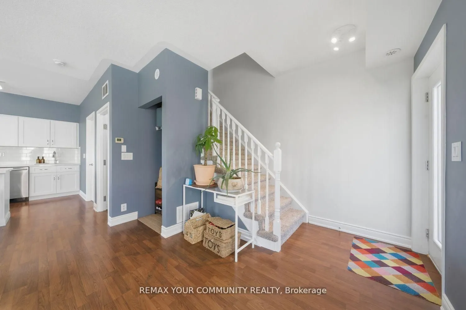 35 Richgrove Drive ##204
