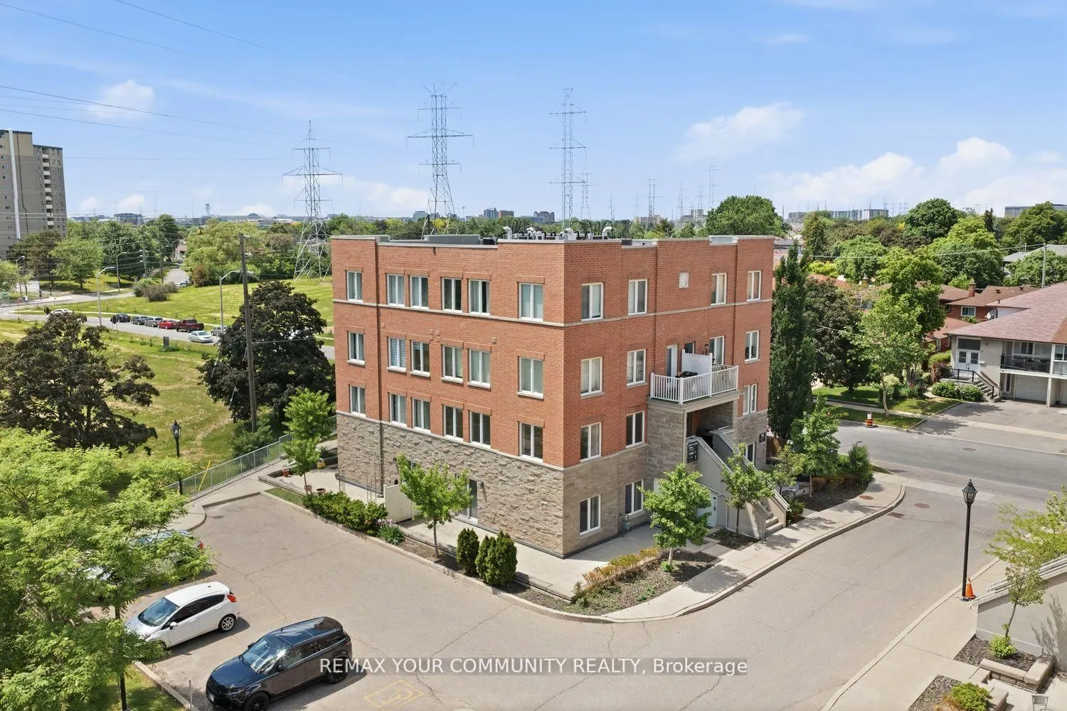 35 Richgrove Drive ##204