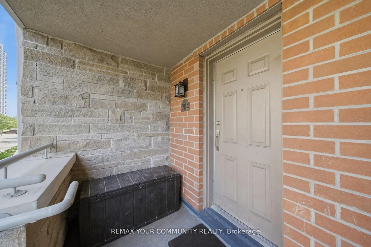 35 Richgrove Drive ##204