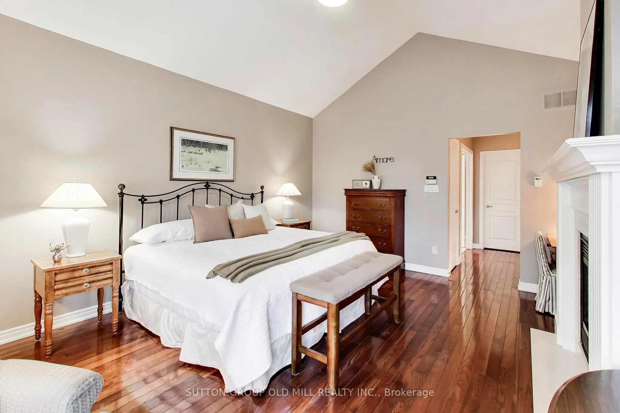 2175 Stavebank Road #16