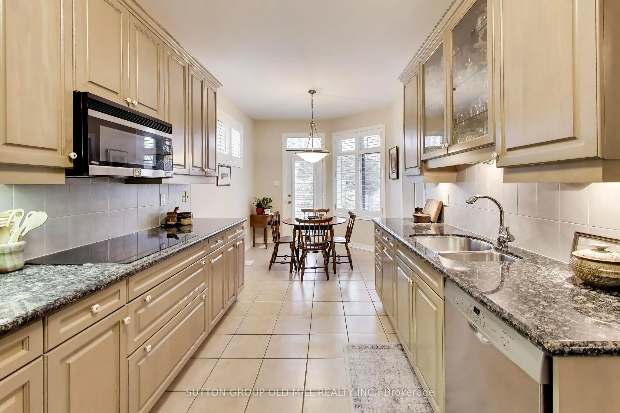 2175 Stavebank Road #16