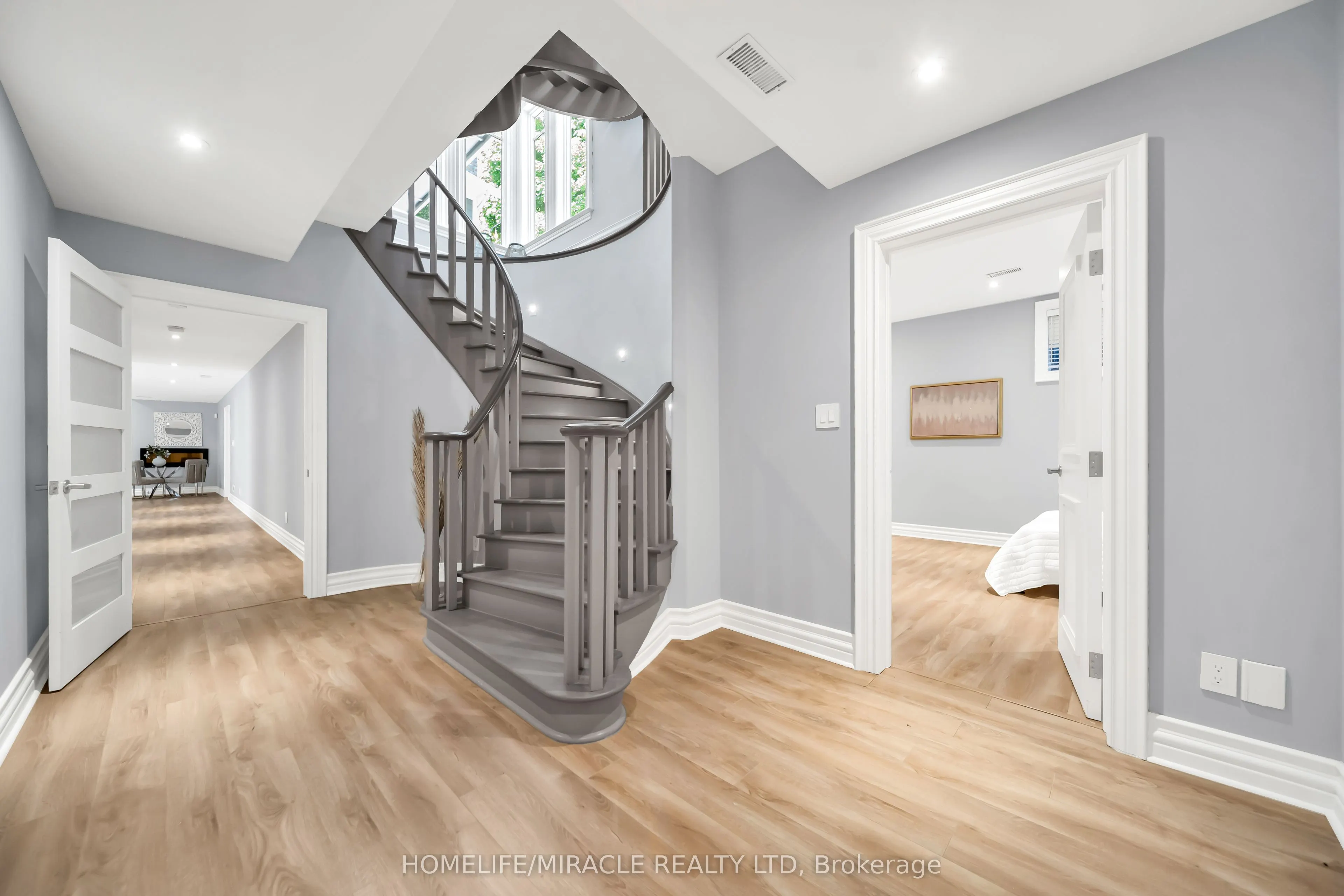 271 Oakhill Road
