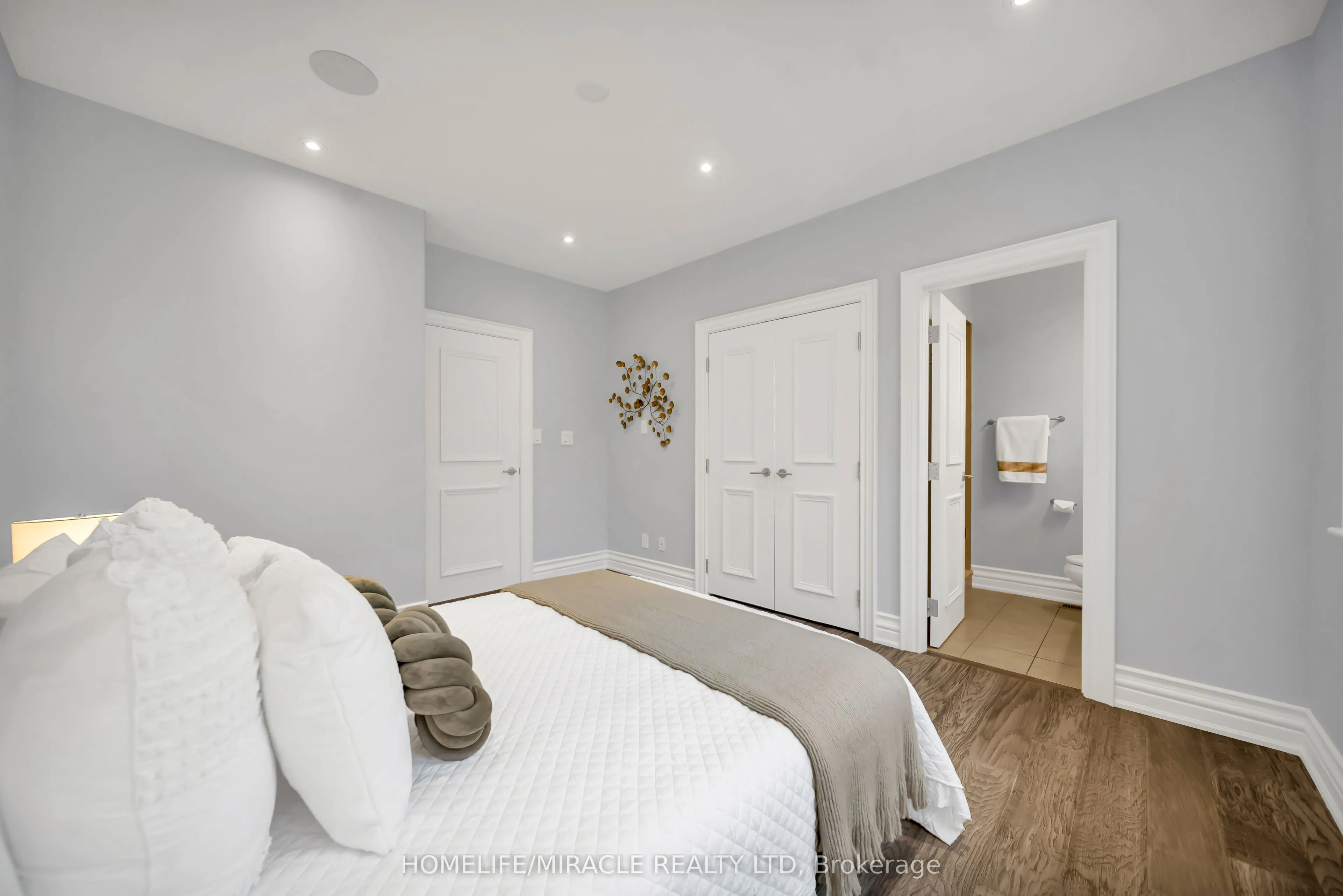 271 Oakhill Road