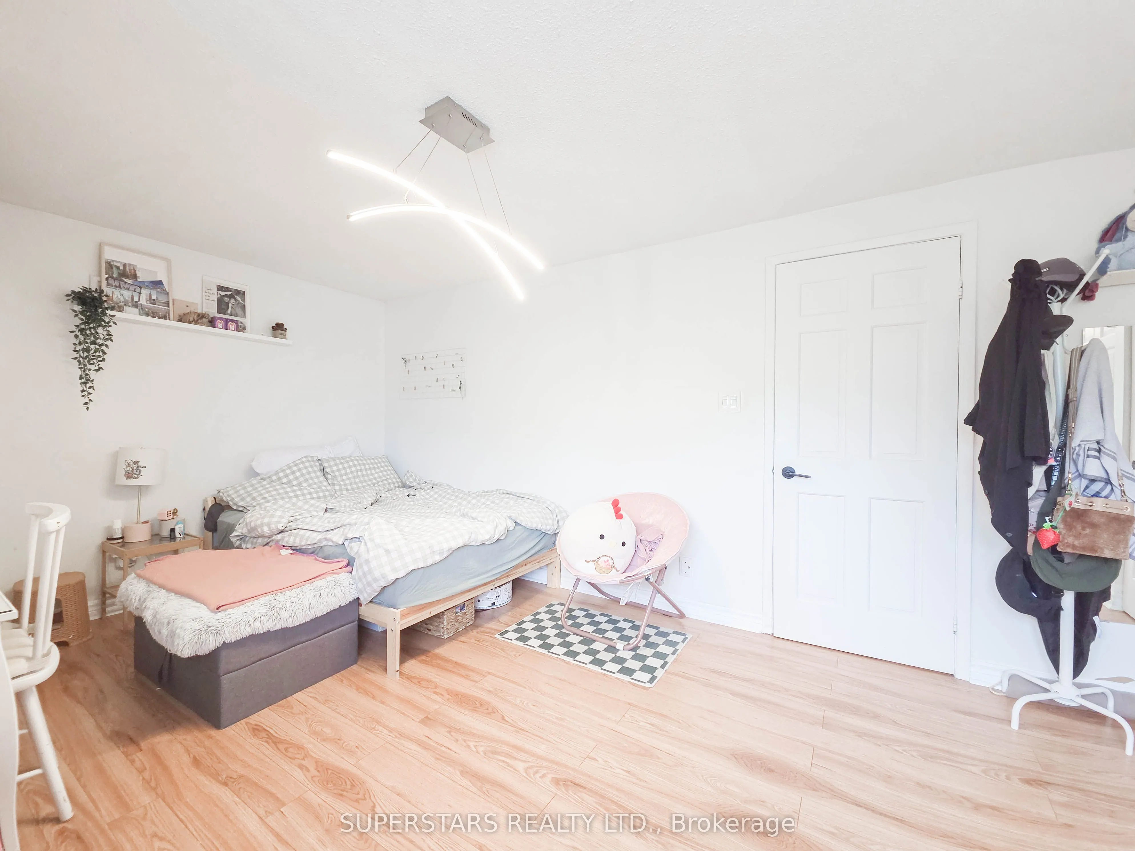 7553 Wildfern Drive