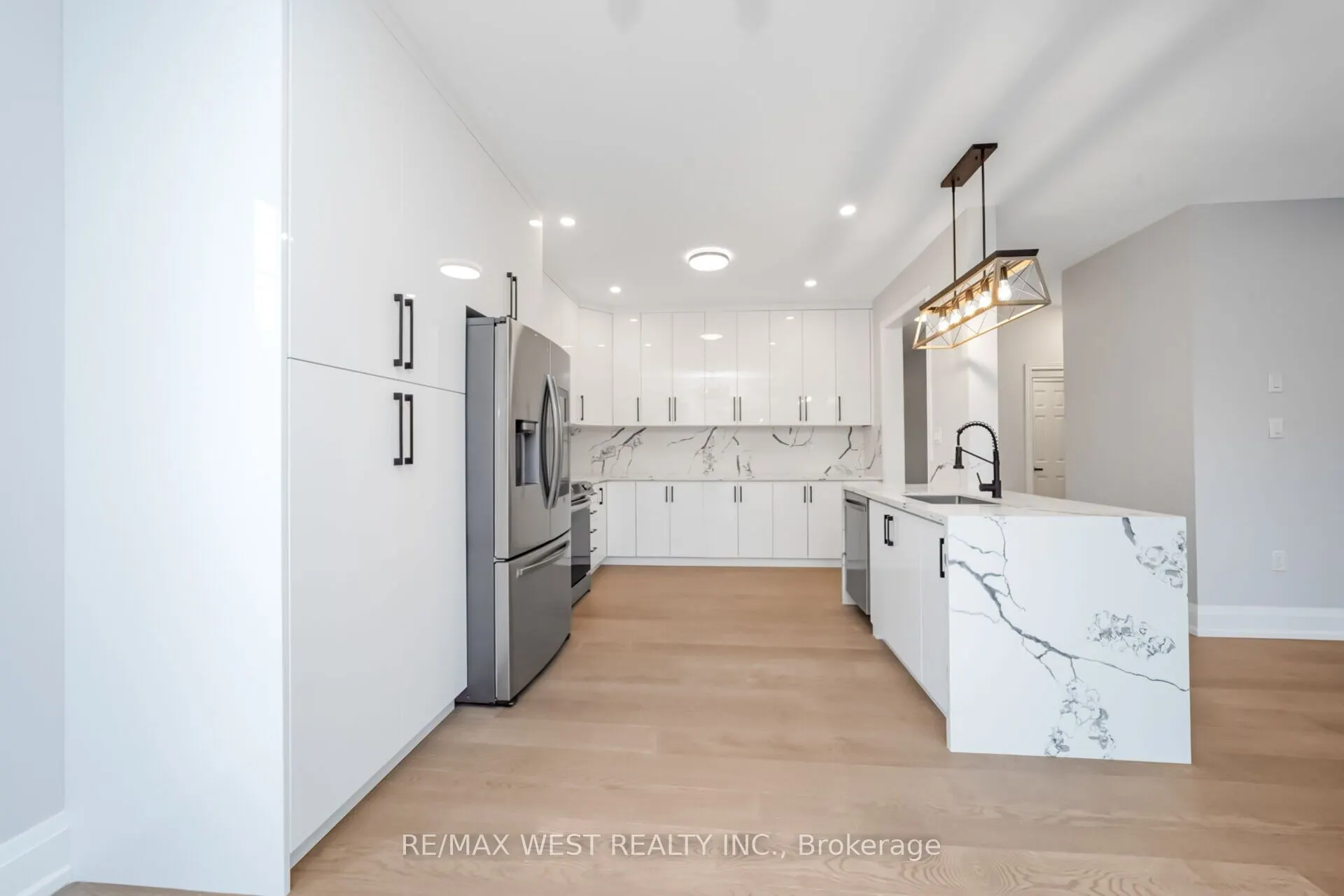 5843 Rainspring Drive