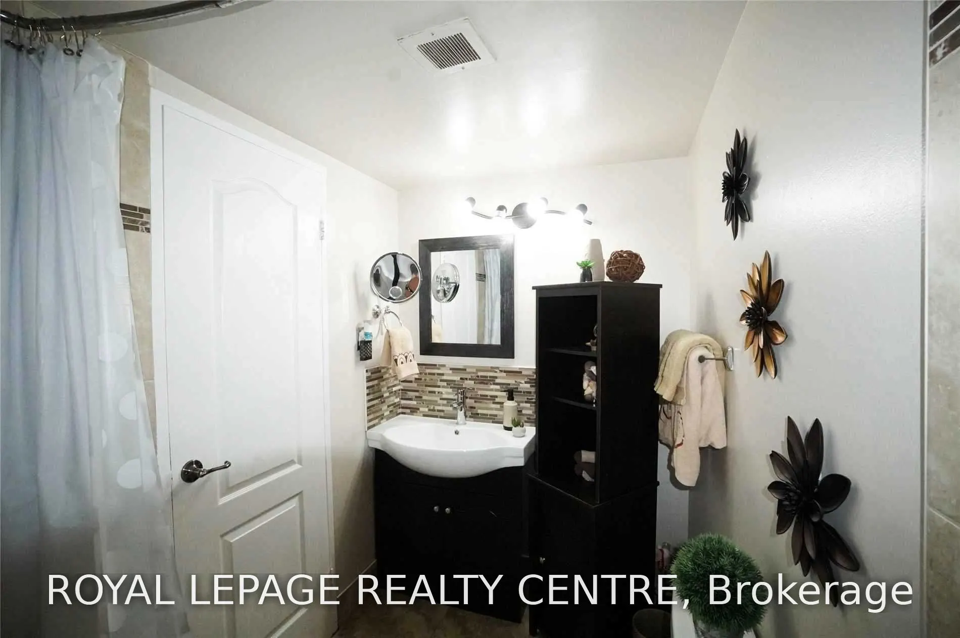 1615 Bloor Street E #504