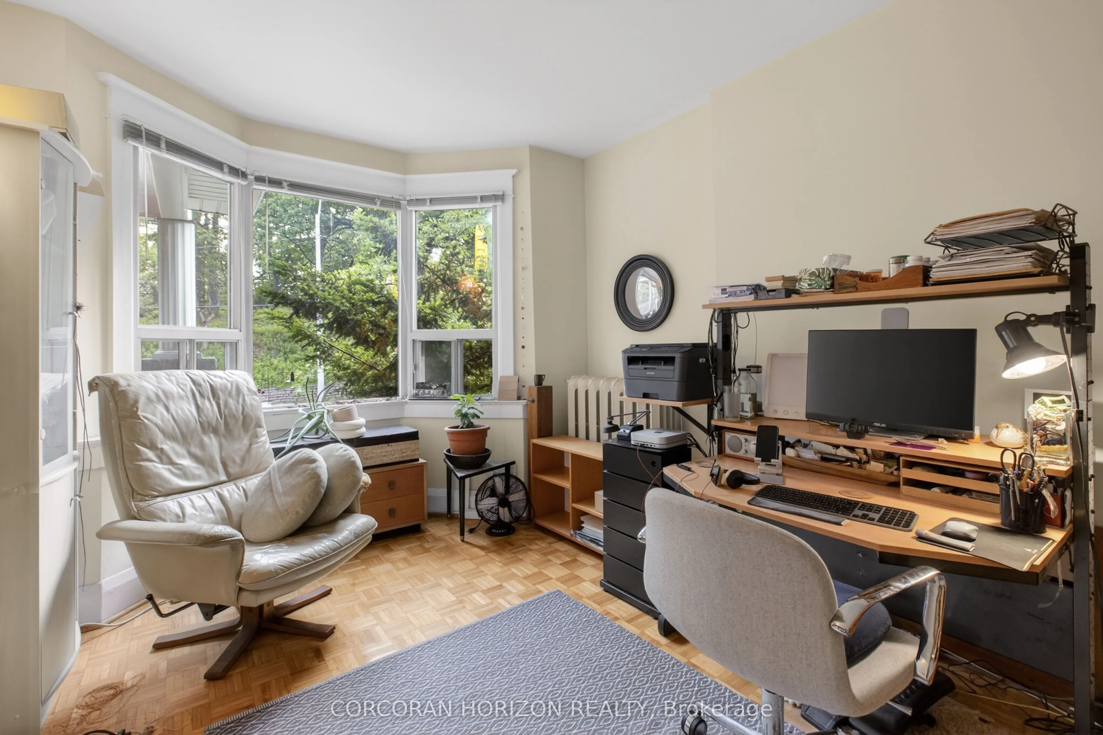 355 Parkside Drive
