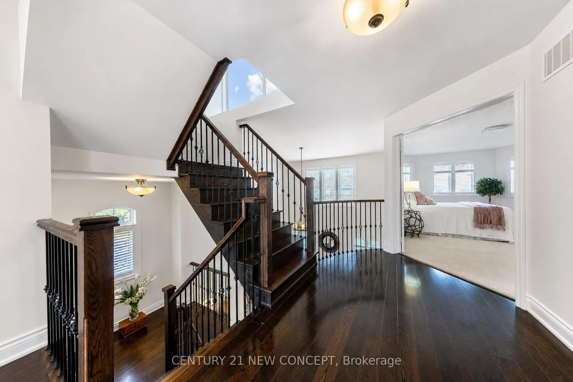 437 Stringer Circle