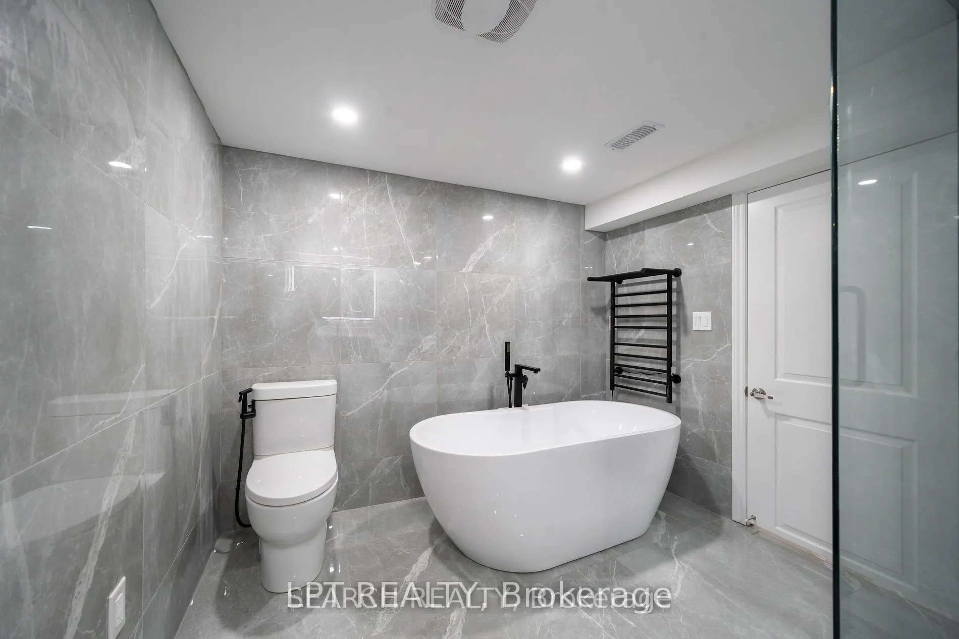 1079 Deta Road