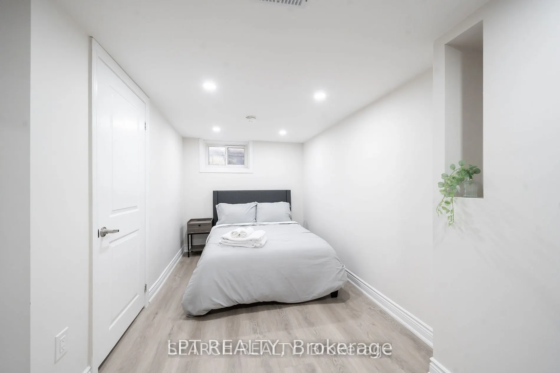 1079 Deta Road