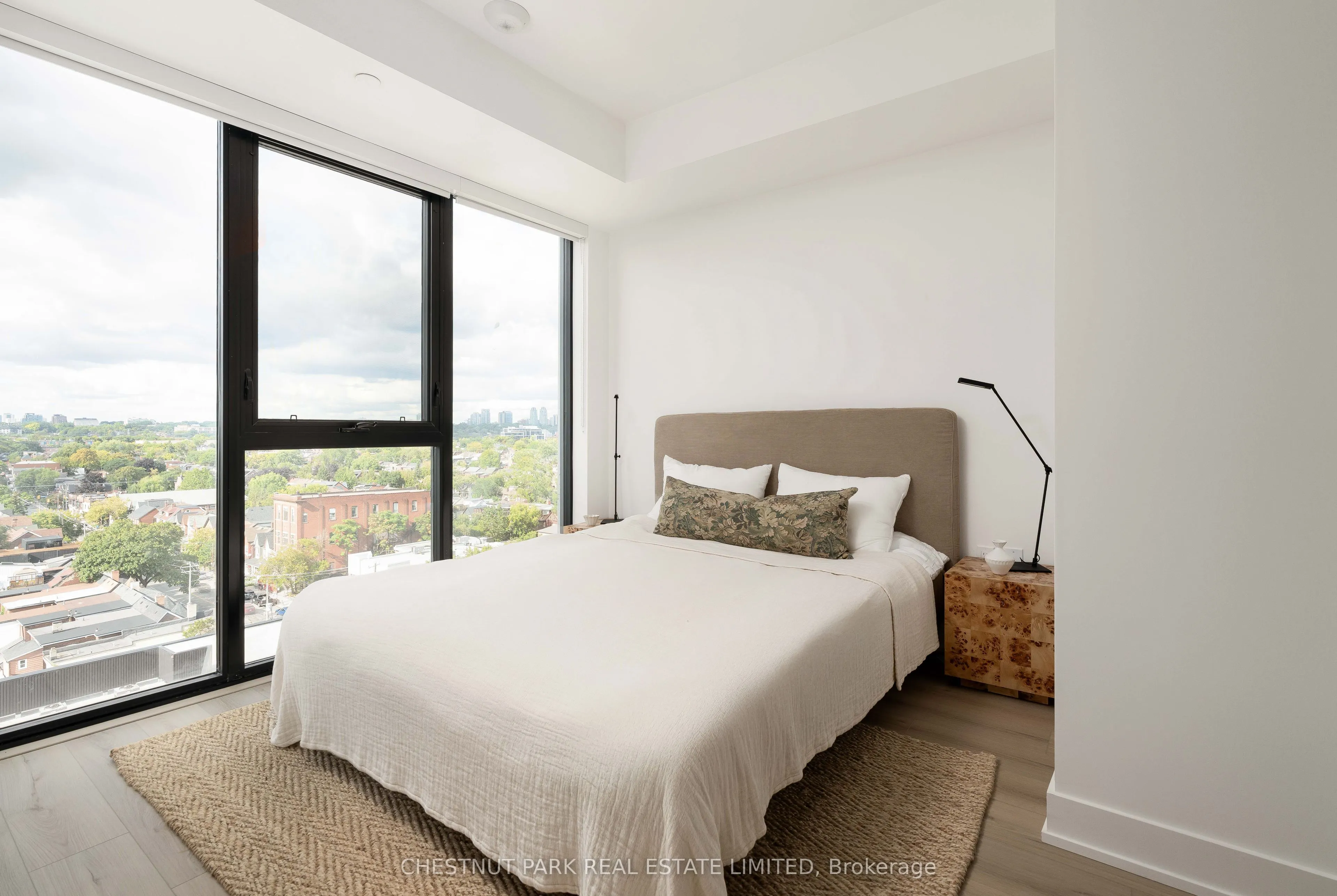 758 Dovercourt Road #1101
