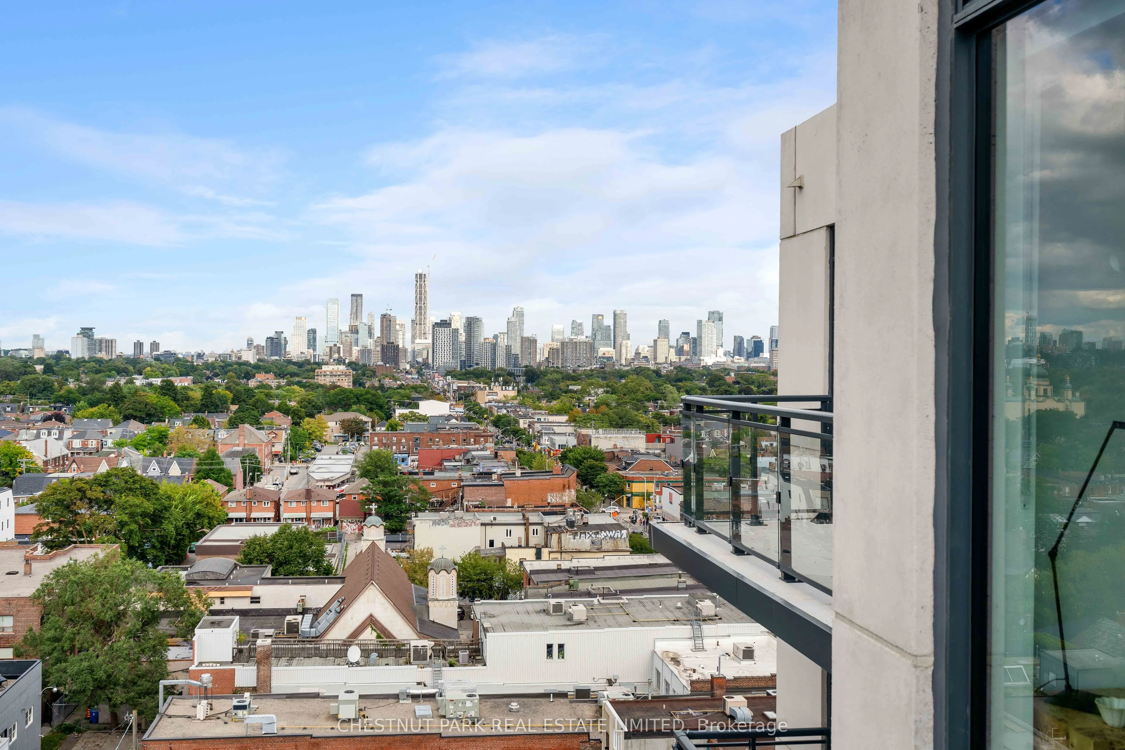758 Dovercourt Road #1101