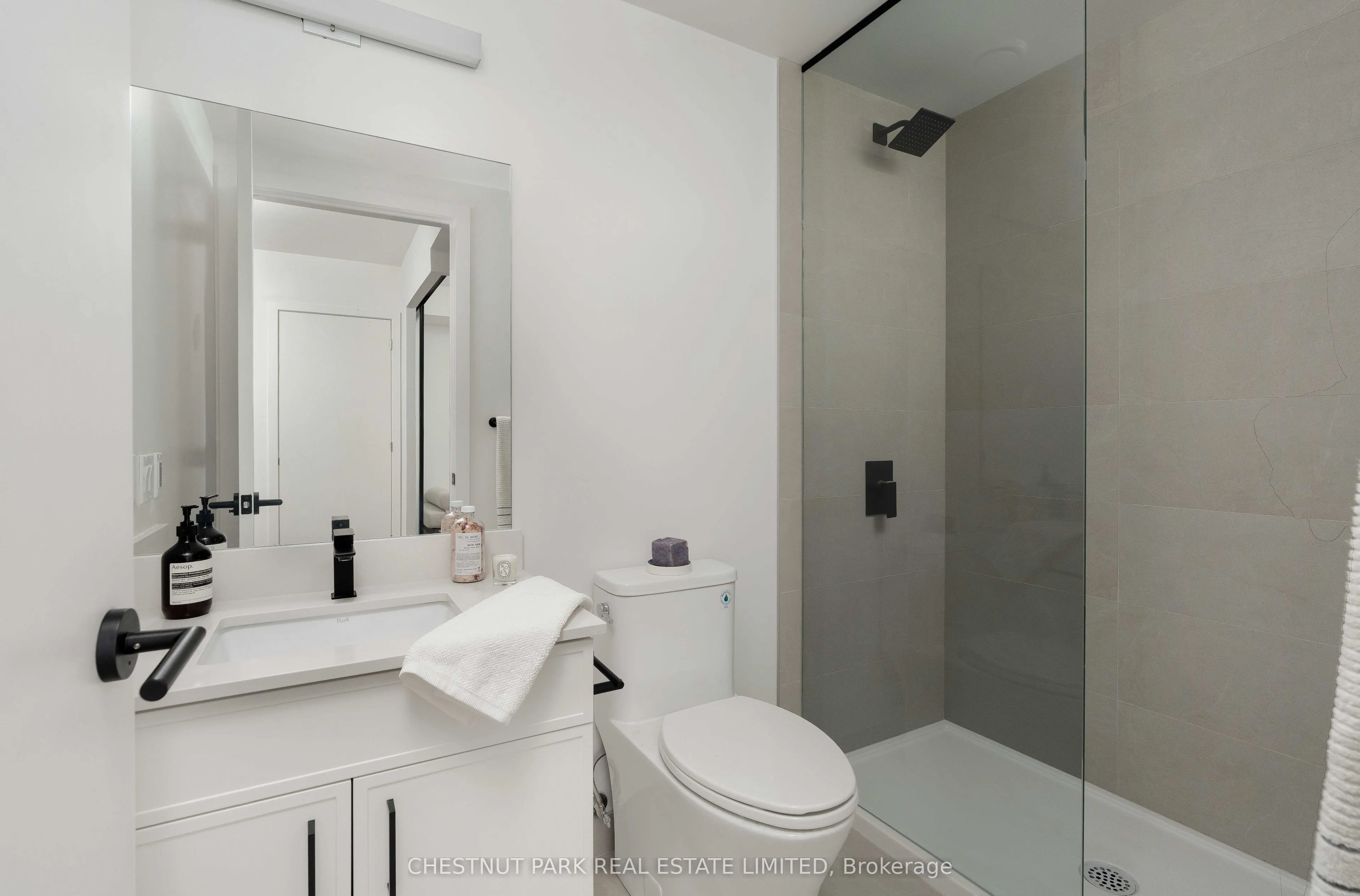 758 Dovercourt Road #1101