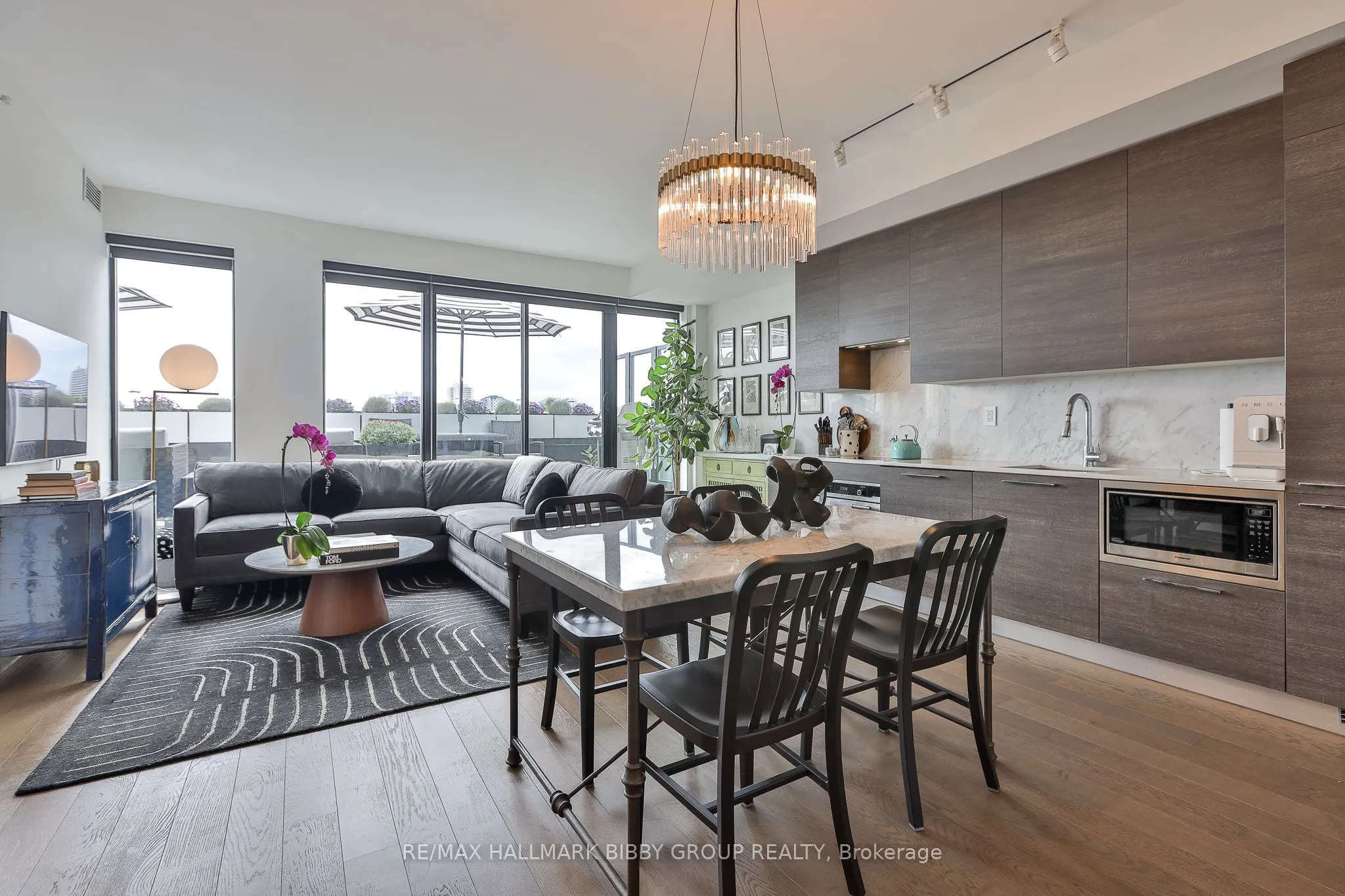 530 Indian Grove #614