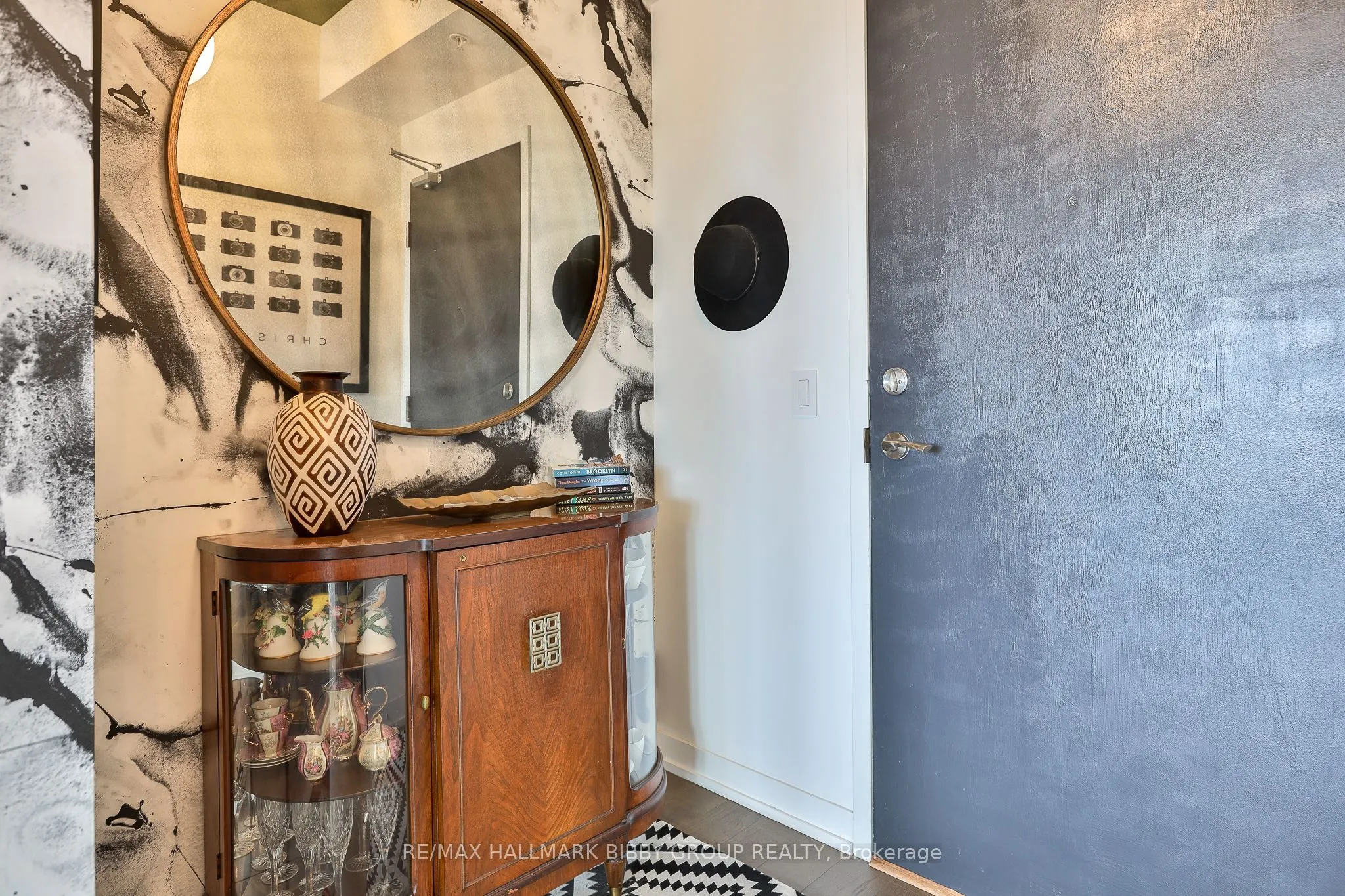 530 Indian Grove #614