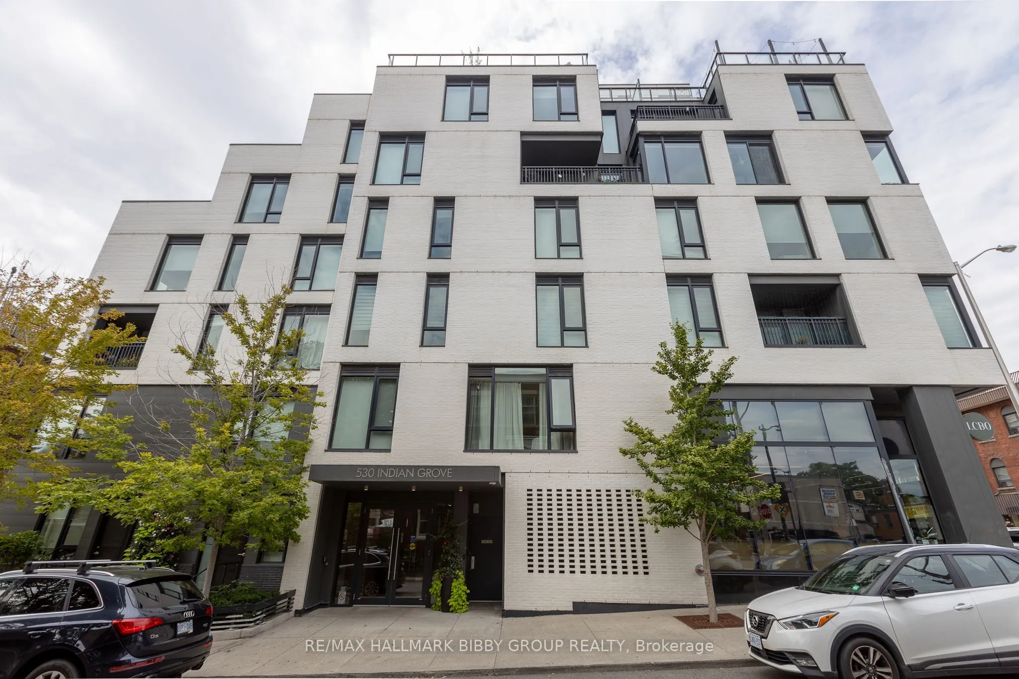 530 Indian Grove #614