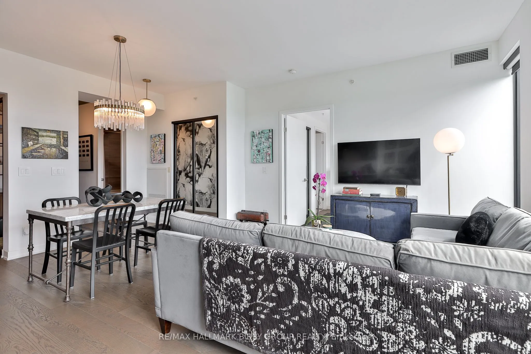530 Indian Grove #614
