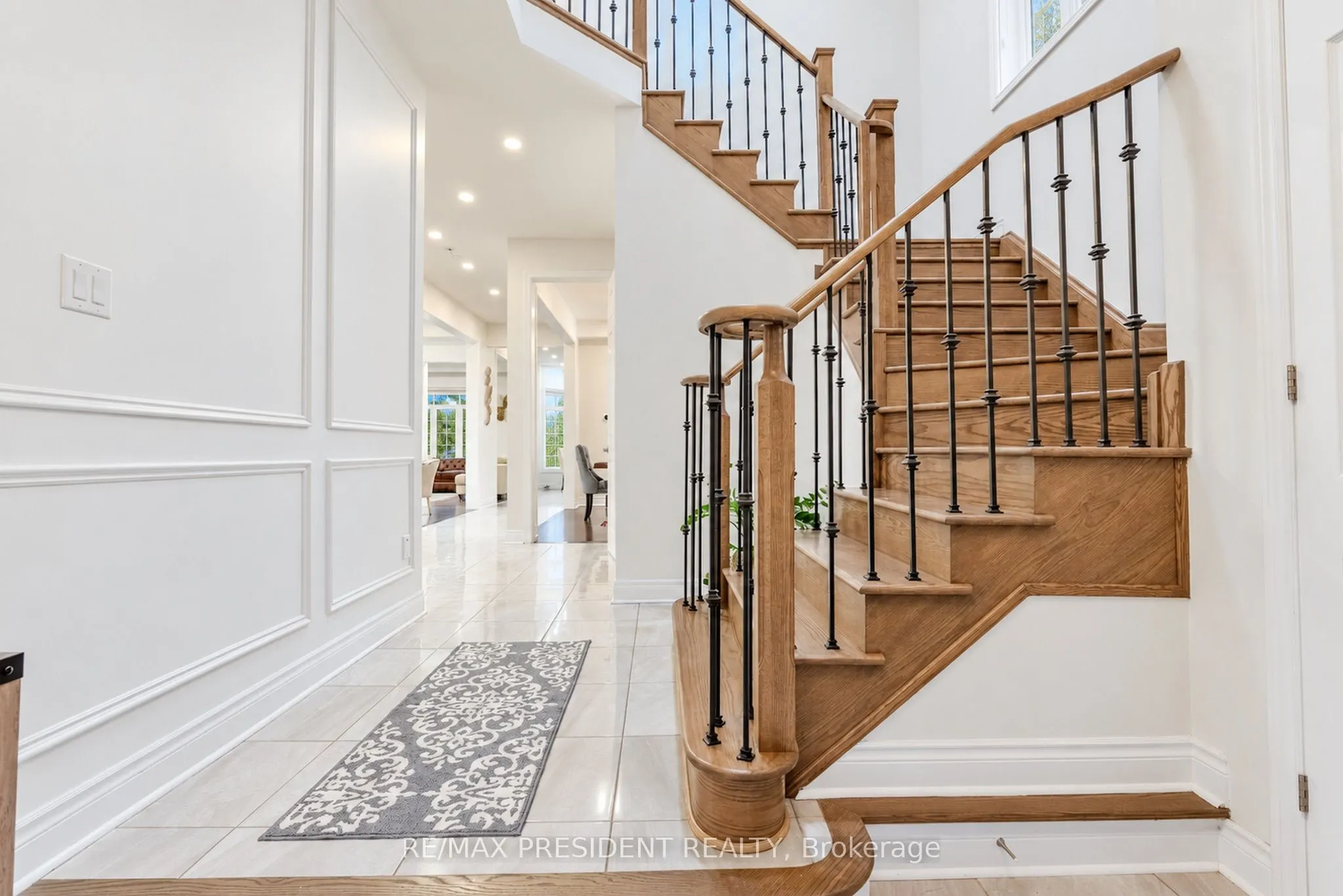 31 Monarch Drive