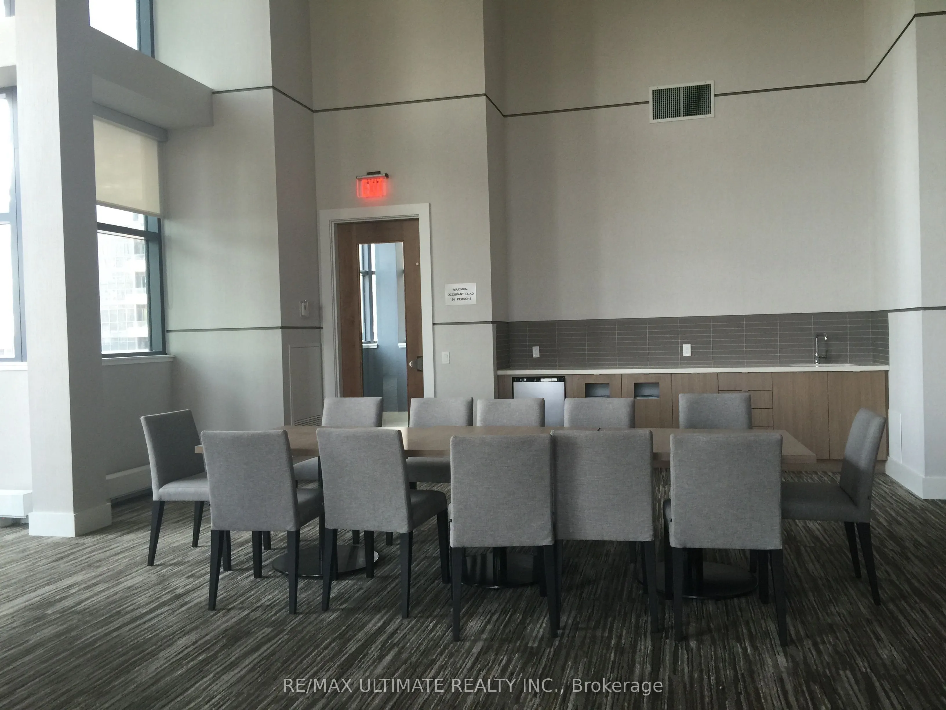 2212 Lake Shore Boulevard W #TH1