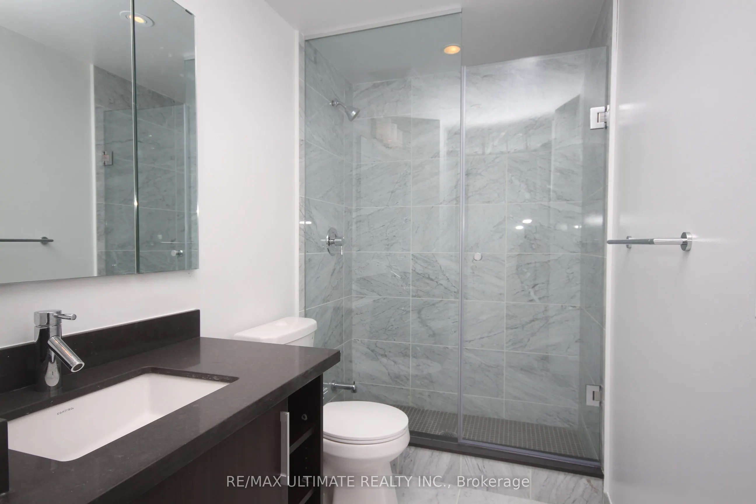 2212 Lake Shore Boulevard W #TH1
