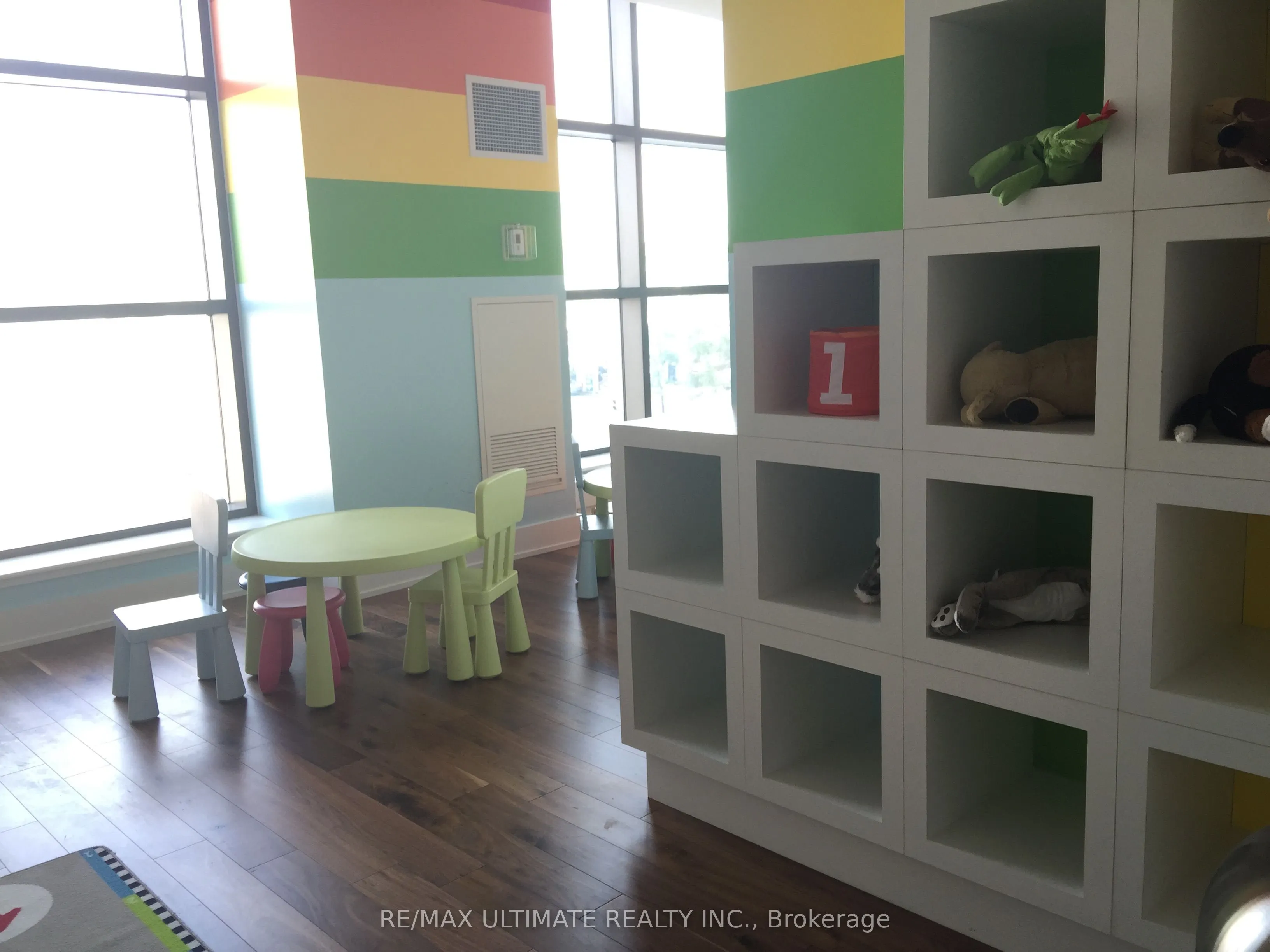 2212 Lake Shore Boulevard W #TH1