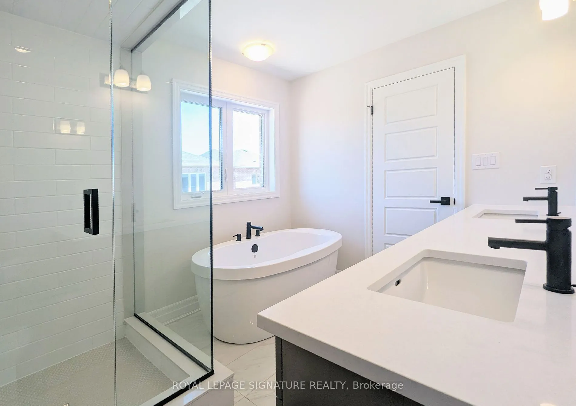 1225 Manitou Way
