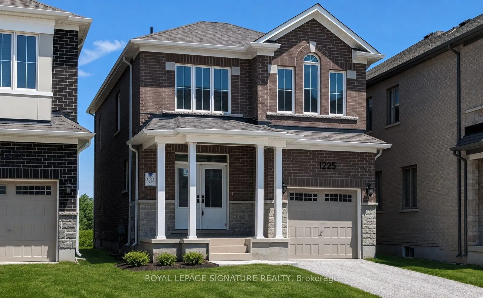 1225 Manitou Way