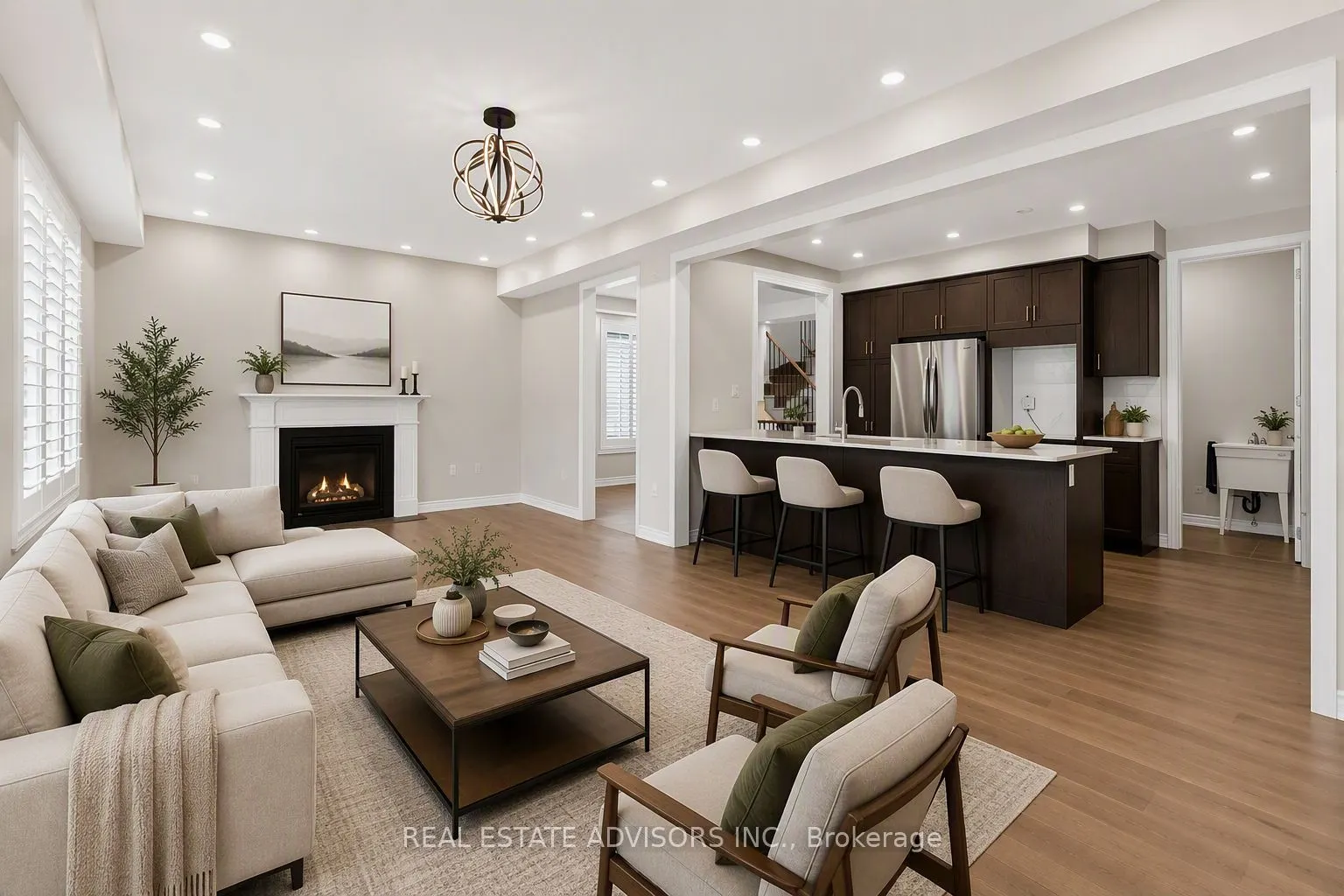 574 Queen Mary Drive