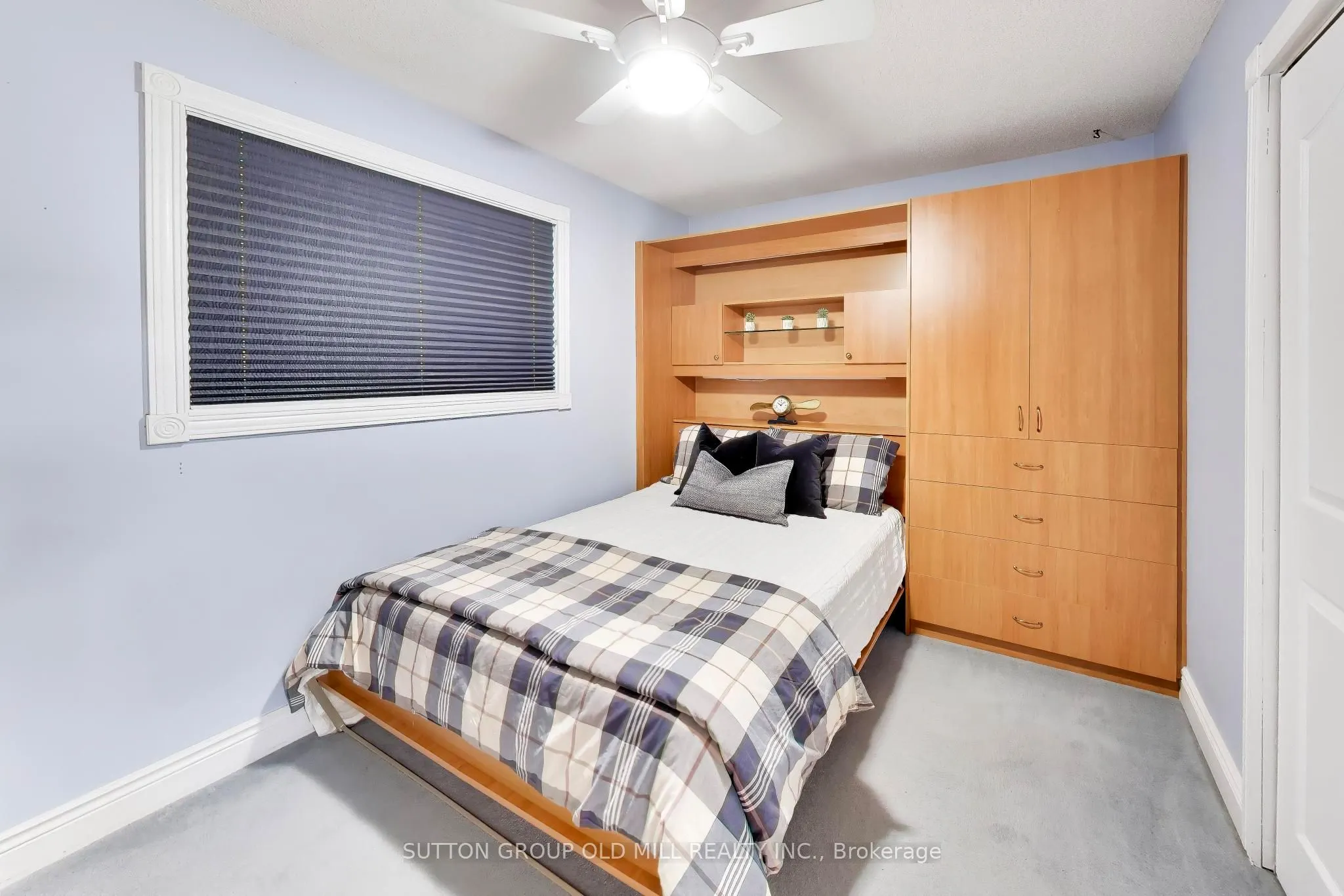 251 Chalfield Lane