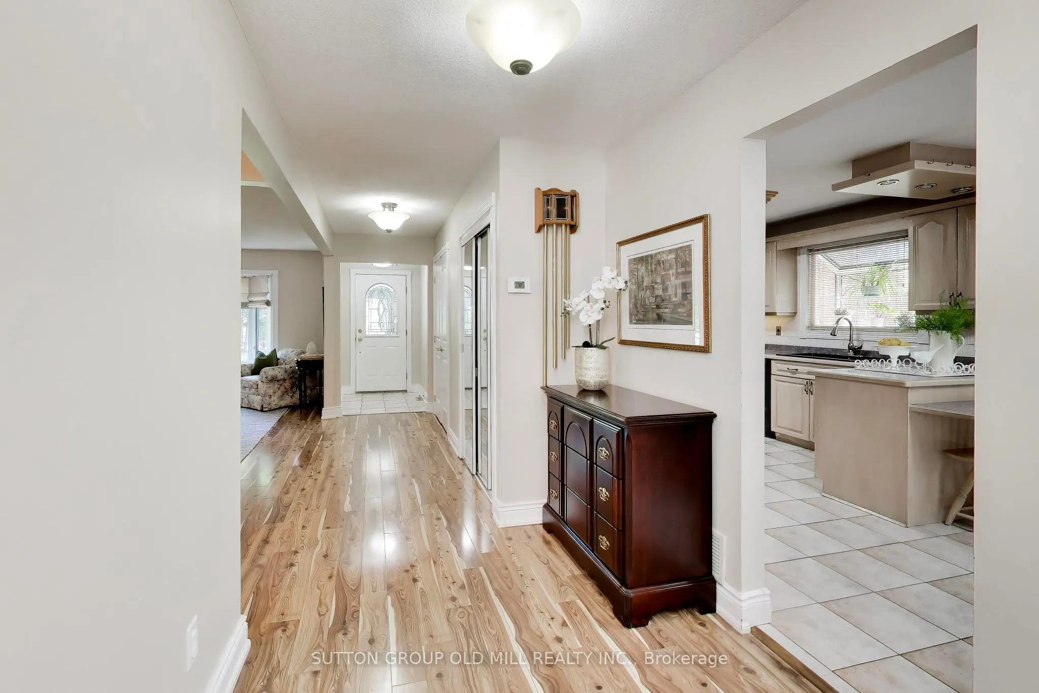 251 Chalfield Lane