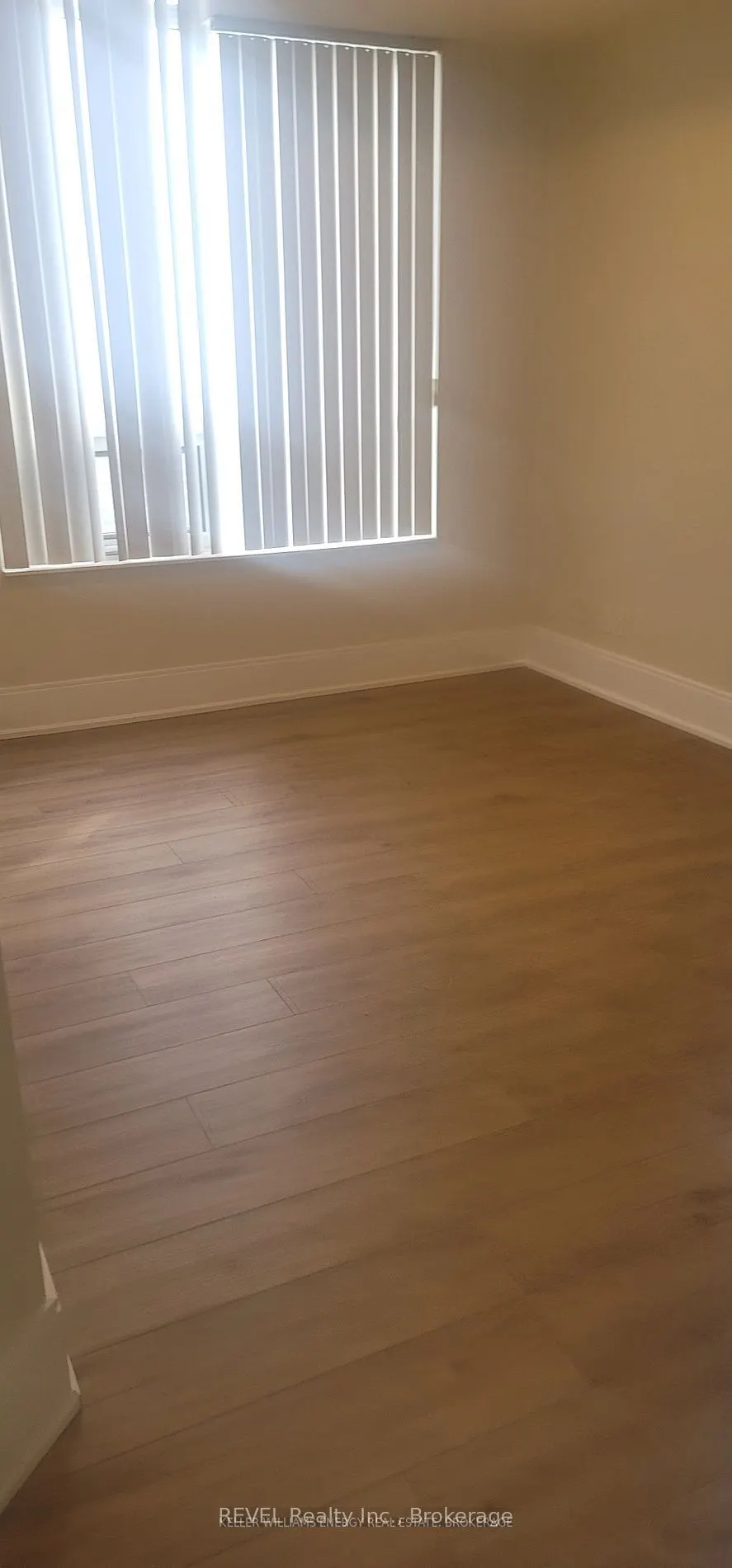 330 Burnhamthorpe Road W #2609