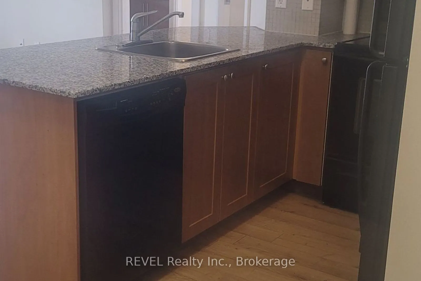 330 Burnhamthorpe Road W #2609
